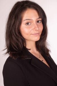 headshots (11 of 25)